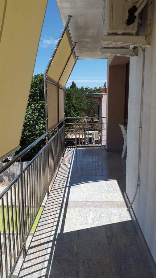 Apartmani Lamani Bibinje Exterior foto